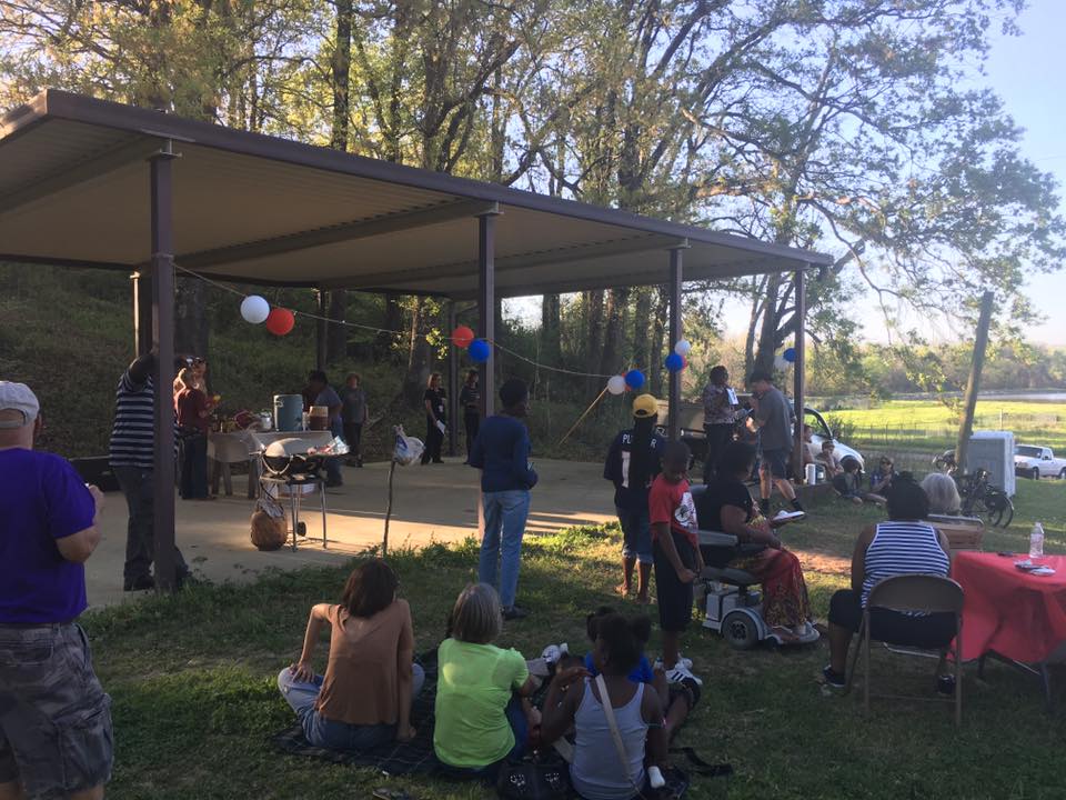 A gathering at SWEPCO park in the Allendale neighborhood of Shreveport, which may be demolished for the sake of an inner city highway. (Image from 2000 Friends of Allendale Facebook page.)
