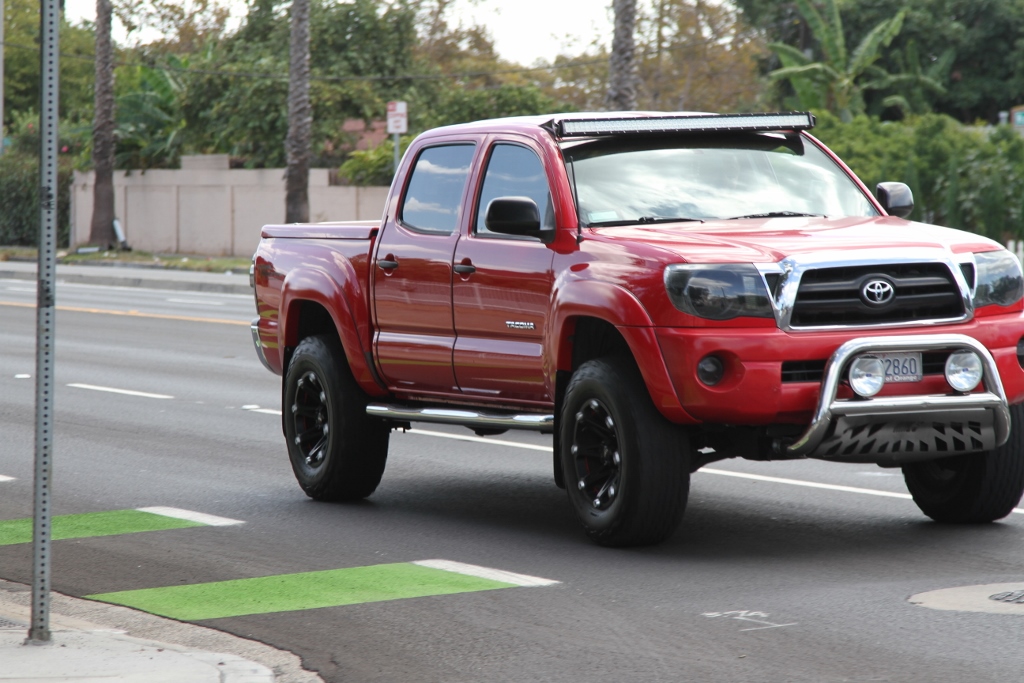 41truckbikelane.jpg