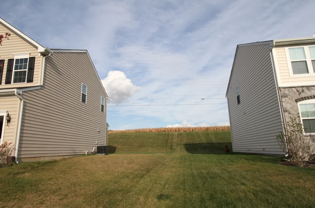 Helping your city go broke when you know better is borderline criminal.