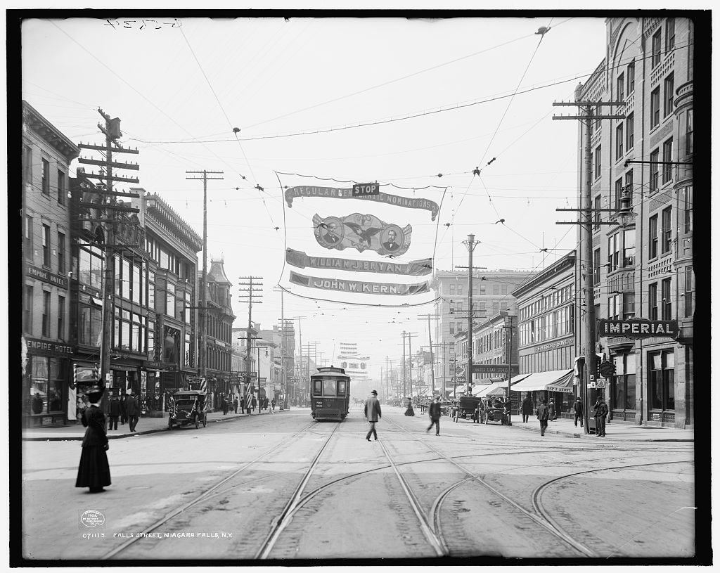 Downtown Niagara Falls, circa 1908 (Source: Niagara Falls Public Library)