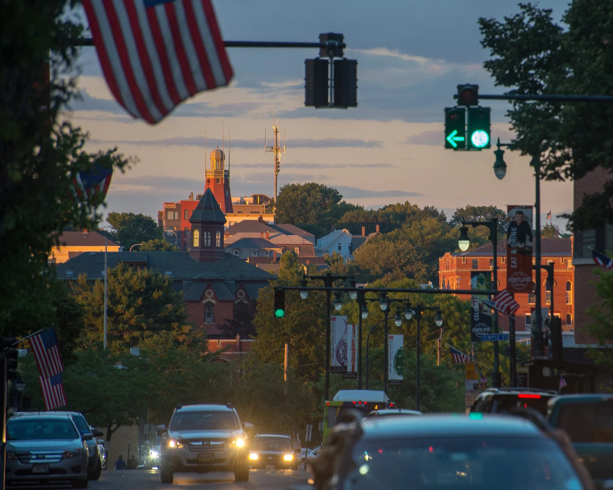 An evening scene in Portland. Source: Corey Templeton via Flickr .