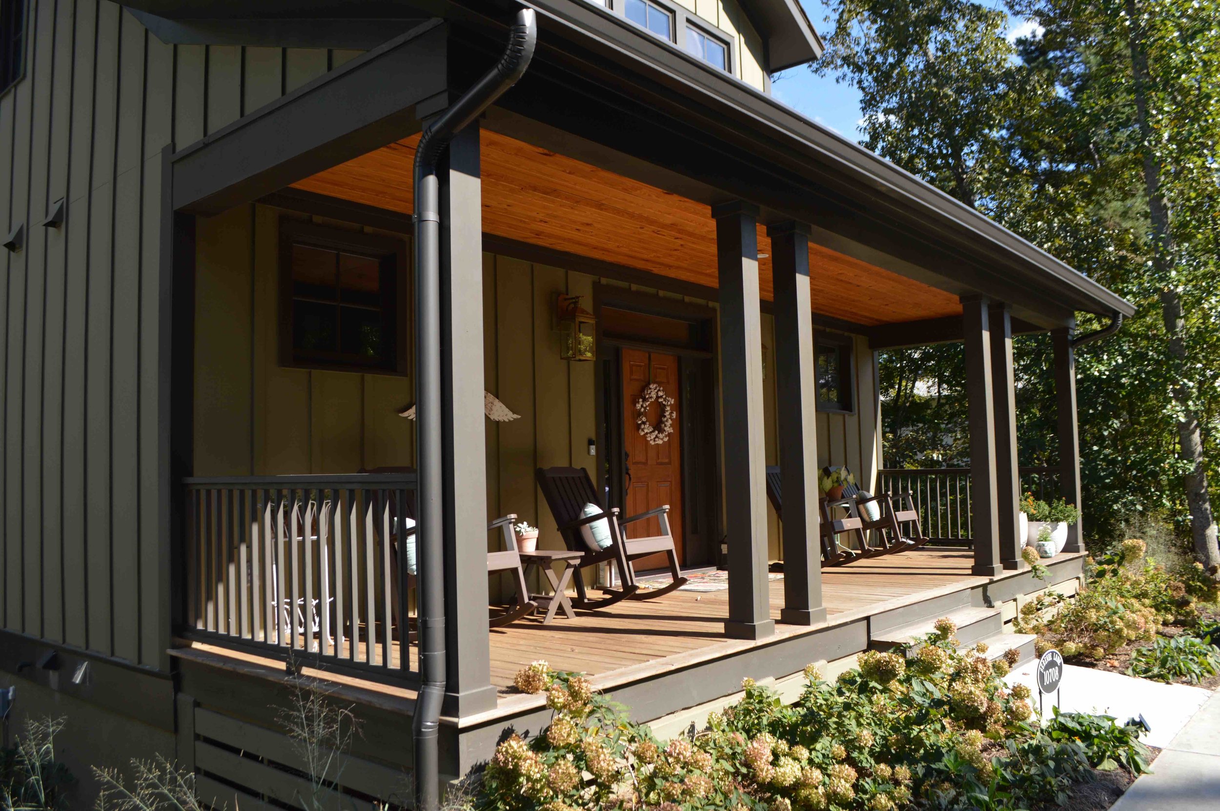frontporch3.jpg