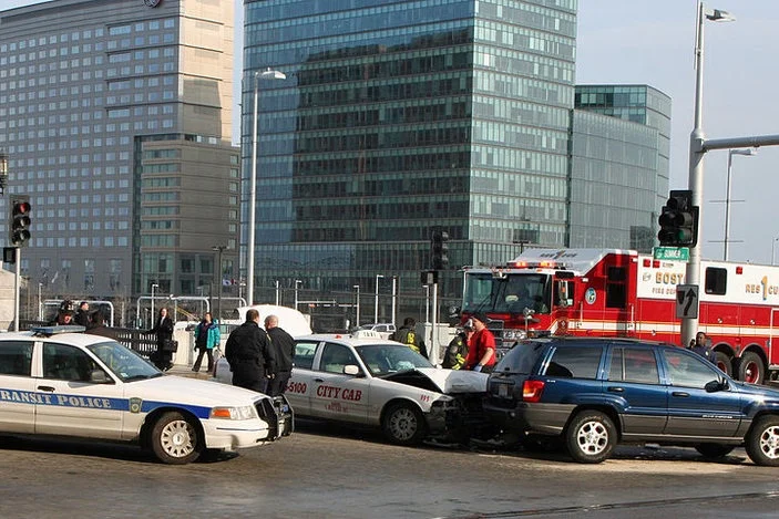 1024px-Boston_car_crash.jpg