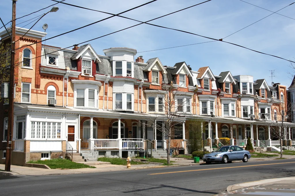 Allentown row houses (Image: anaxila via Flickr )