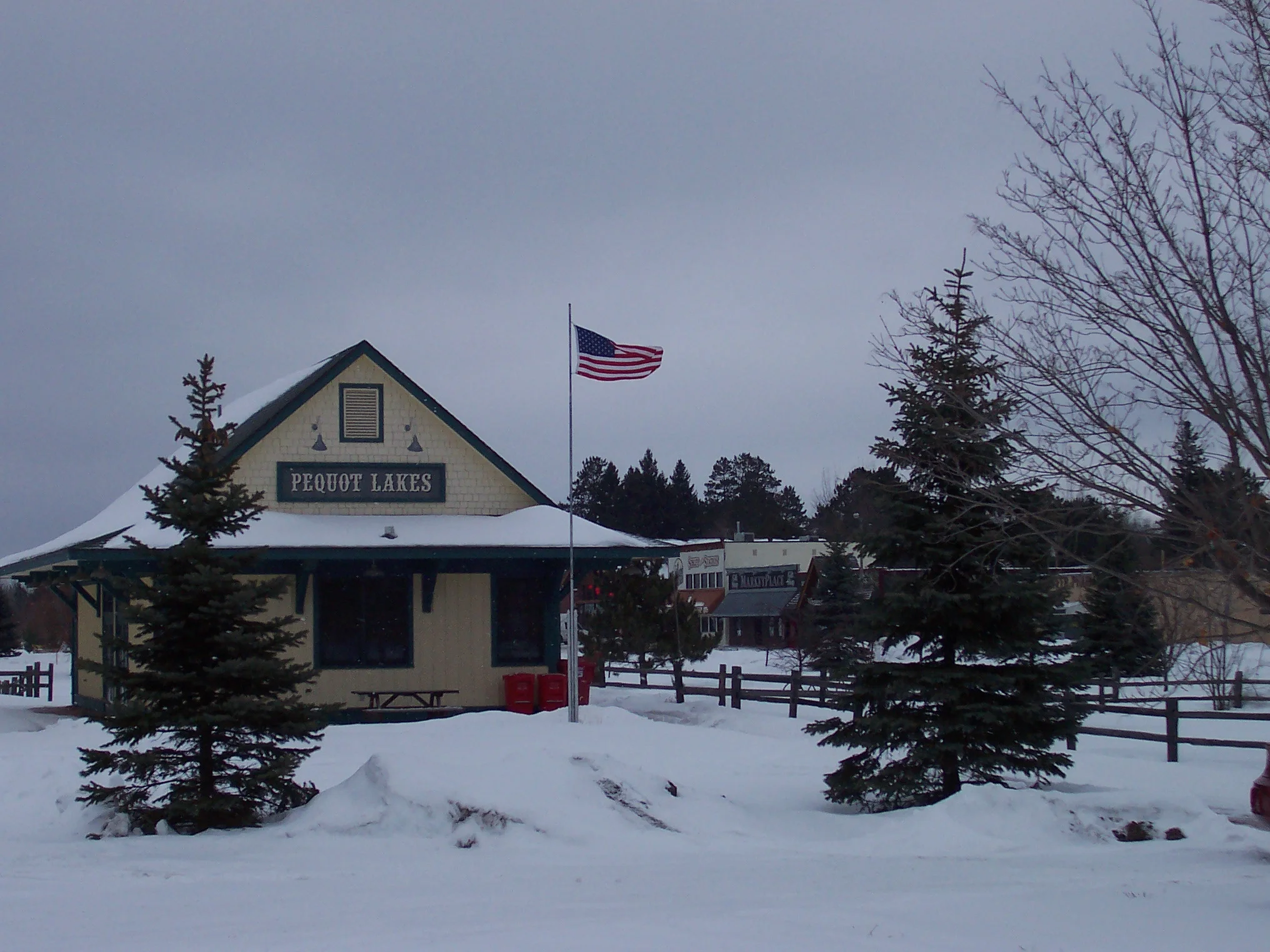 Pequot Lakes depot in winter. Image via Wikimedia Commons.