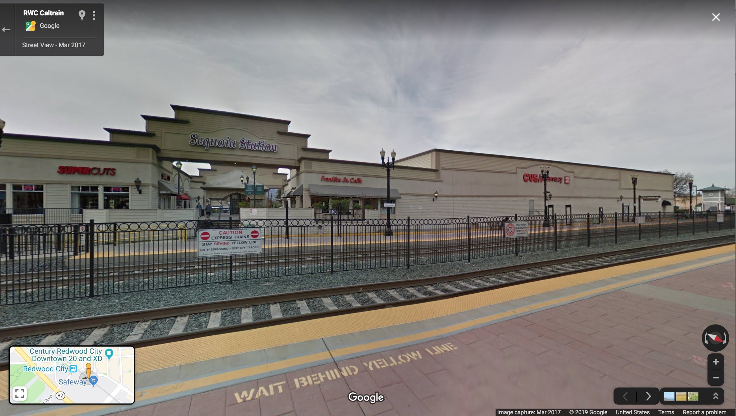 Big-Box Plaza