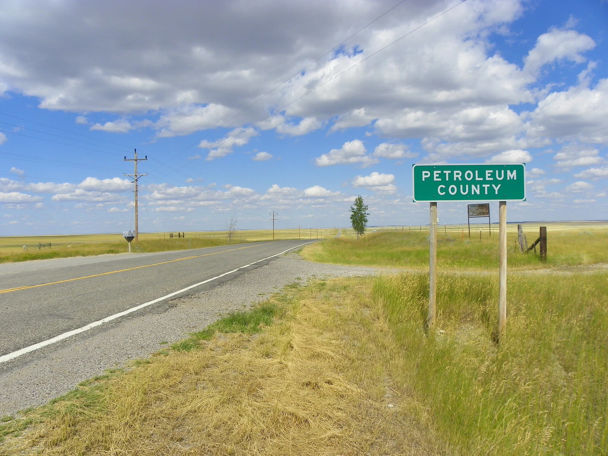 Petroleum County line. Image via Flickr .