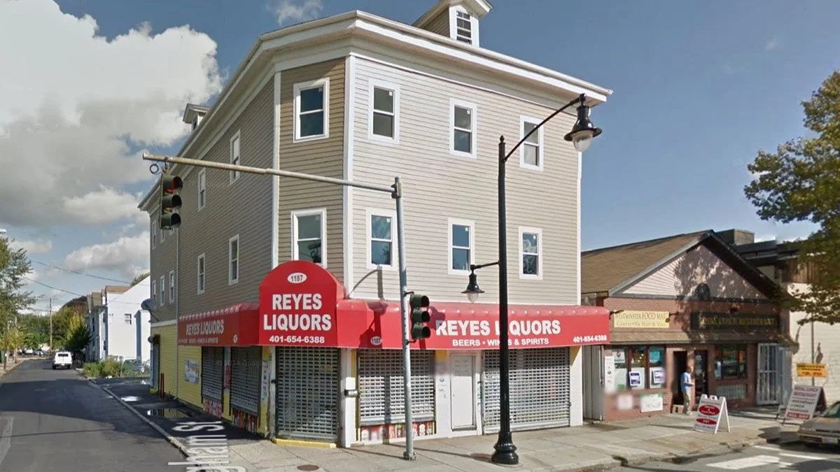 Corner Liquor Stores vs. Fancy Shopping Malls