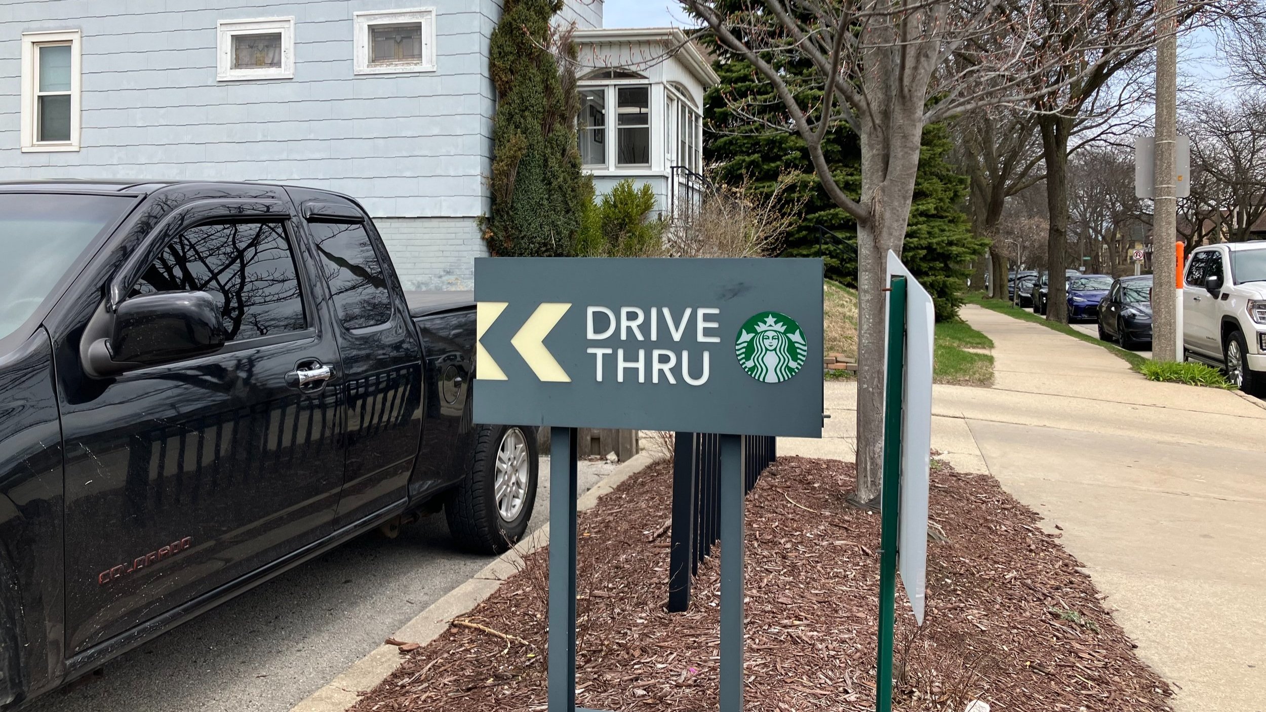 No More New Drive-Thrus, Minneapolis City Council Says