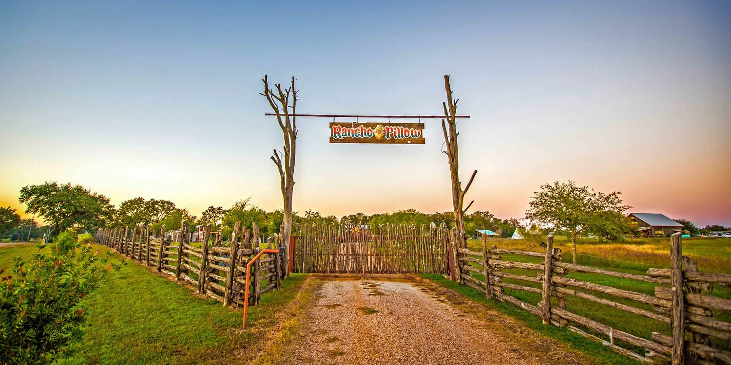 Originally artists’ retreat grounds, these gates might as well play Led Zeppelin as they open. Imagine as you approach this, your surroundings stretching out its arms like a dear friend to embrace you, show you a good time, and remind you just how unfuckablewith you are. Think we might call this wooden fence our Gateway to Freedom.