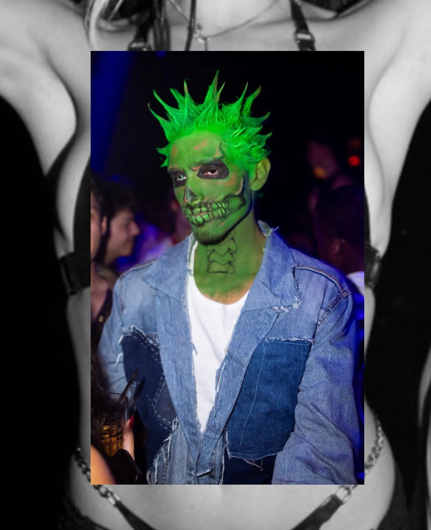 We kicked off a Super-Sexy-Spooky Simon! Always gooped and gagged by your looks 🔥 Dont forget to visit our FB link for alllll the photos xoxo Simon