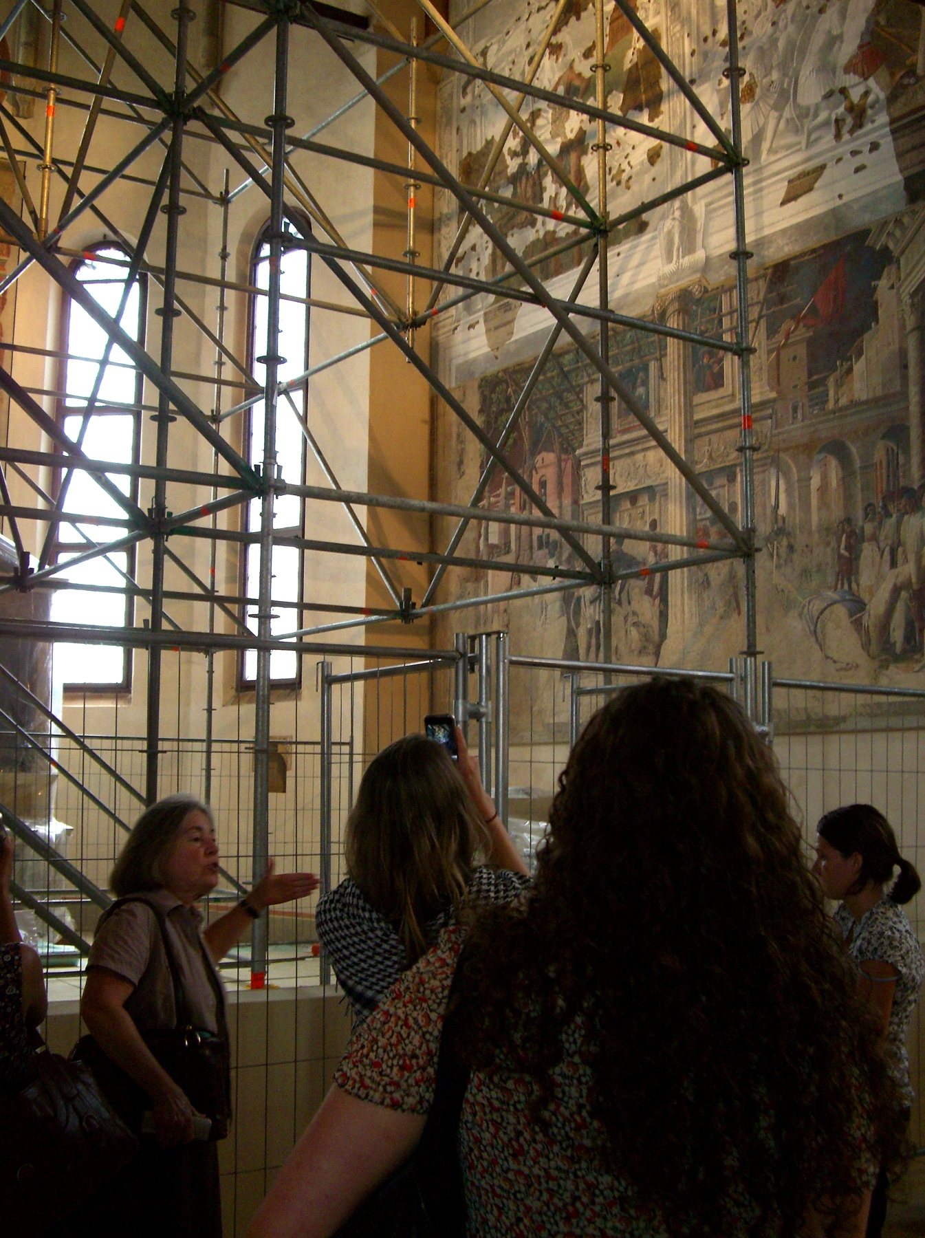 Diana Gisolfi lecturing to the group on Andrea Mantegna frescoes at the Church of the Eremitani, Padua.