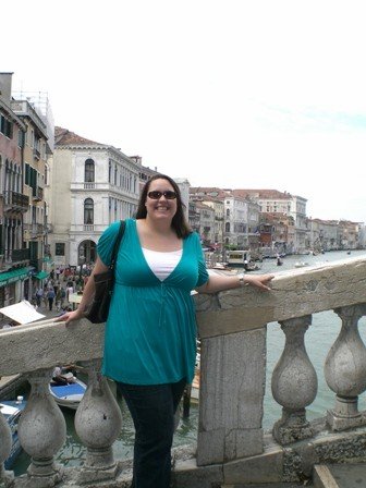 Flaherty on the Ponte di Rialto during her time as a Pratt in Venice participant (2007).