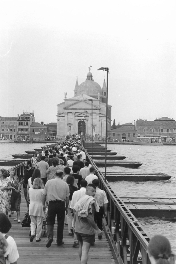  Festa del Redentore, 1995 (photo: Christine Weir). 