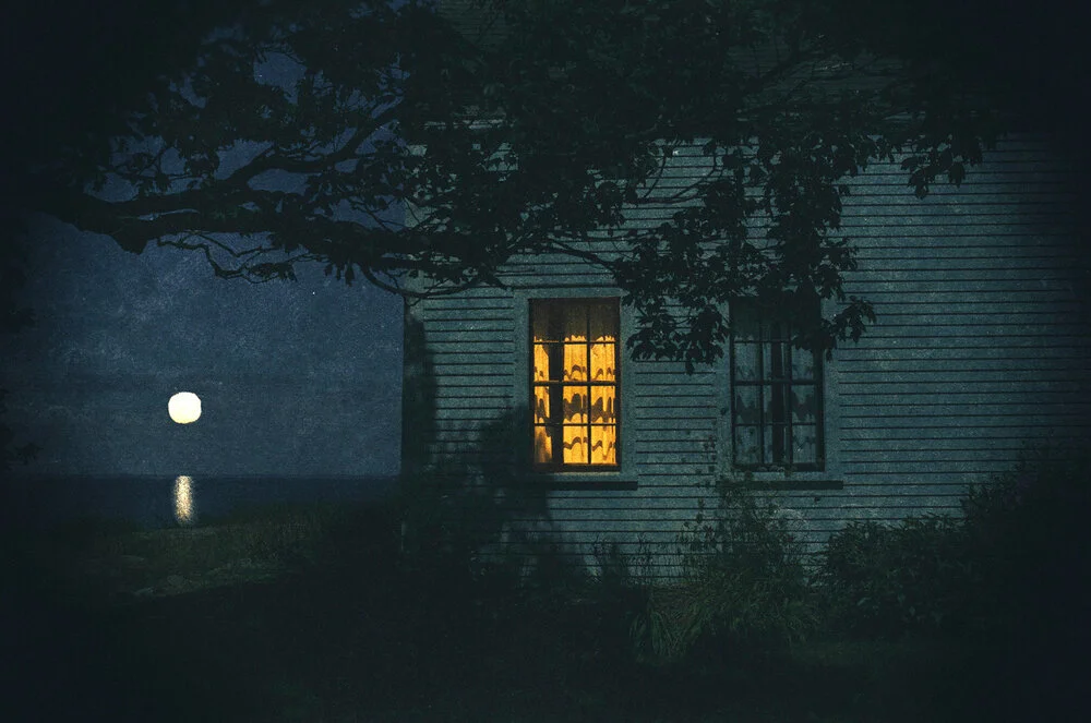 Alumni Spotlight: Lilian Day Thorpe (PiV '13) Holds Exhibition of Photomontage