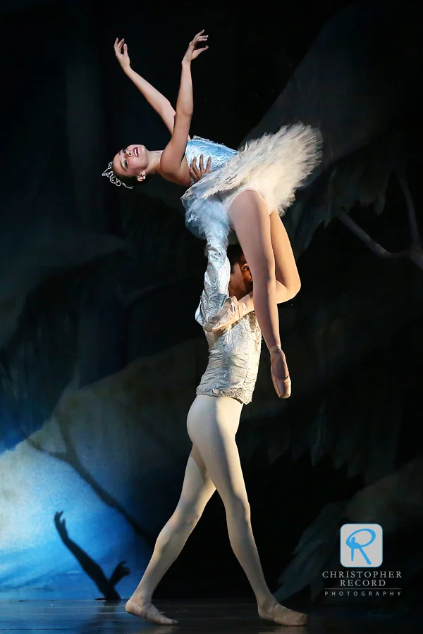 Snow Pas de Deux