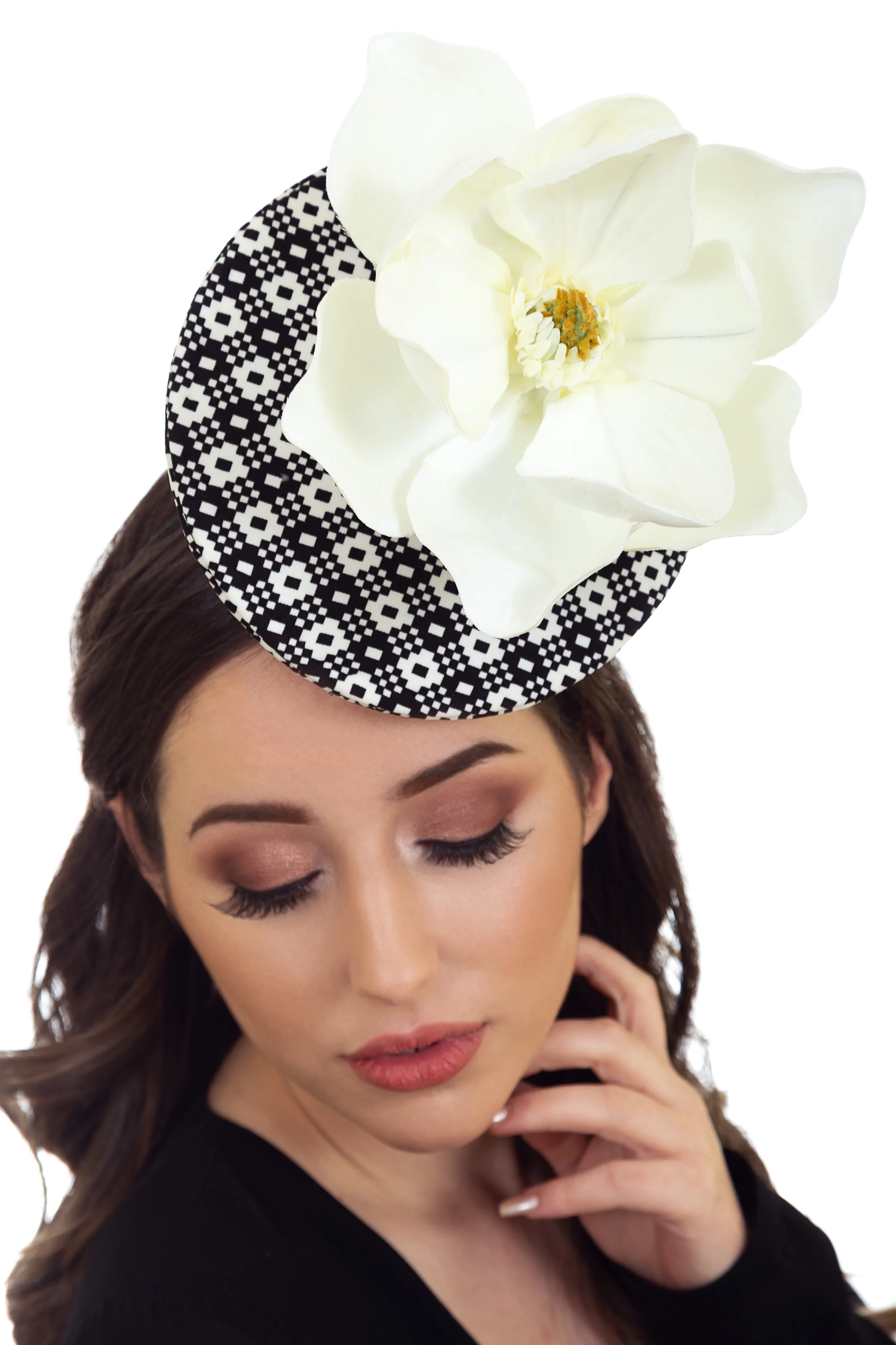 Black &amp; White Wedding Hat