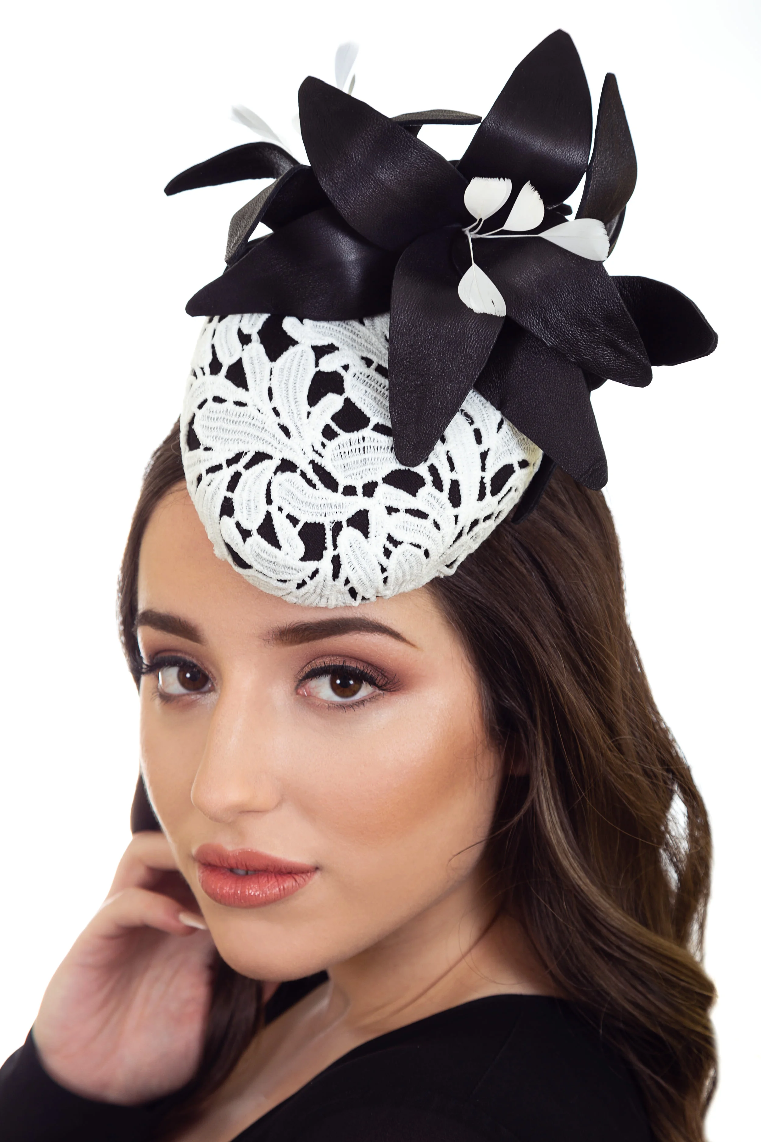 Black &amp; White Ladies Fascinator Hat