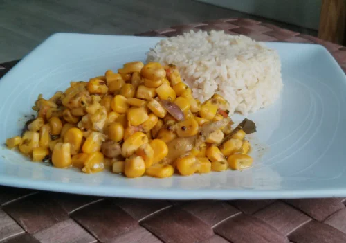 Sweetcorn Shaak and brown rice