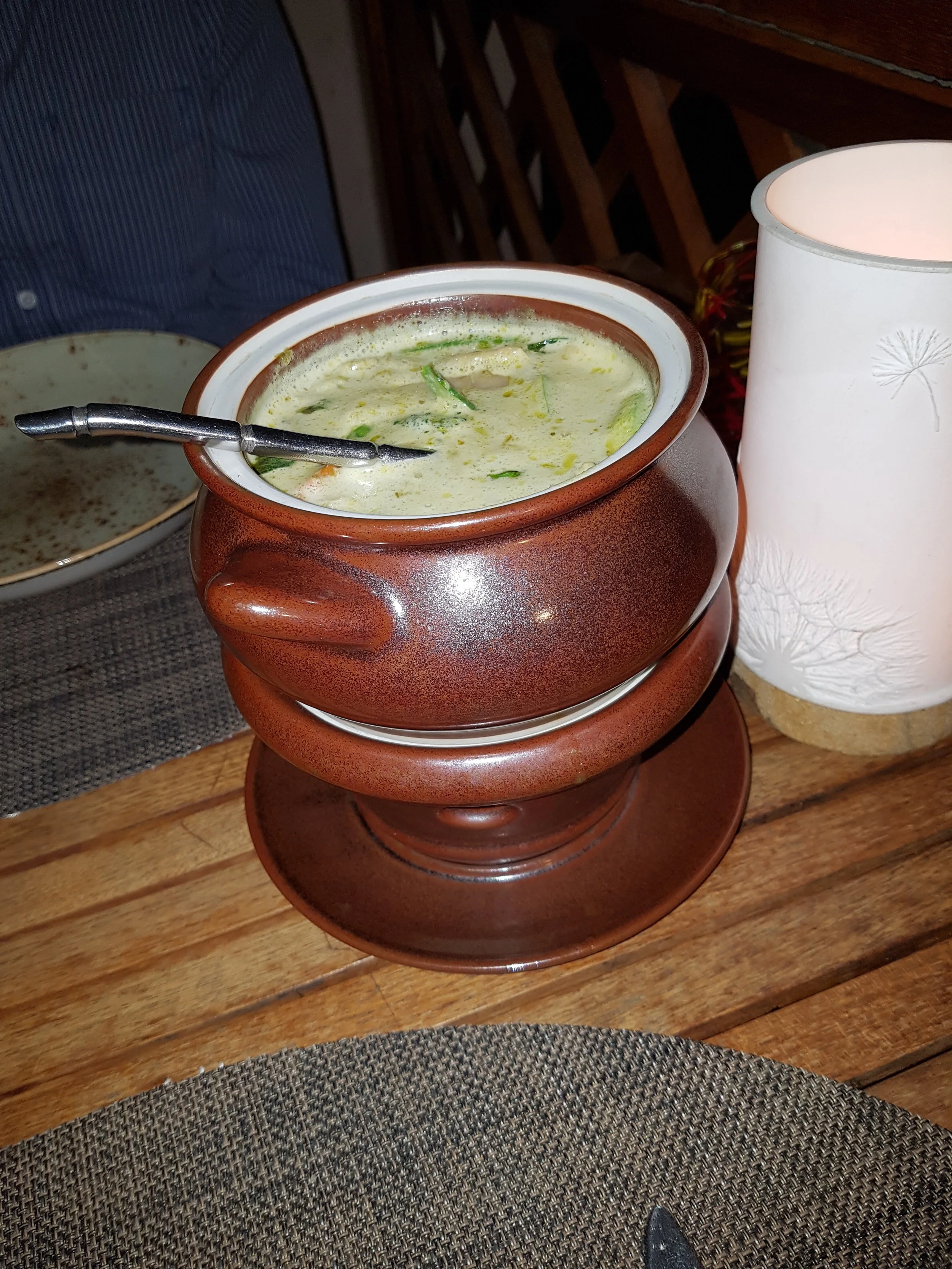 2016-11-24 19.18.45.jpg