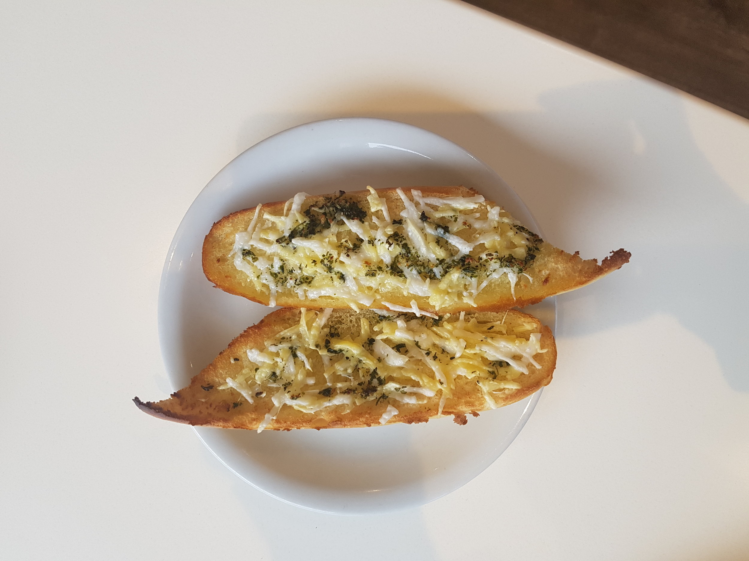 Vegan garlic bread at Pizza Parlour