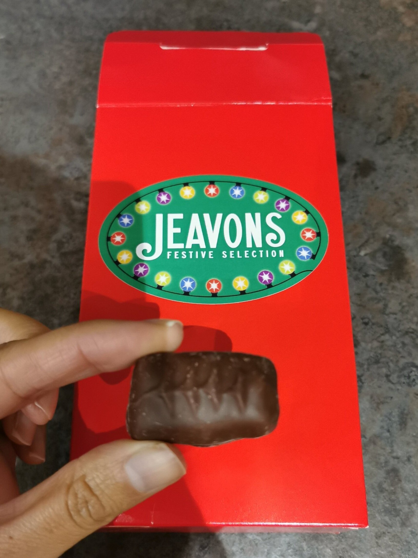 Jeavons Festive Collection: Nuttee 