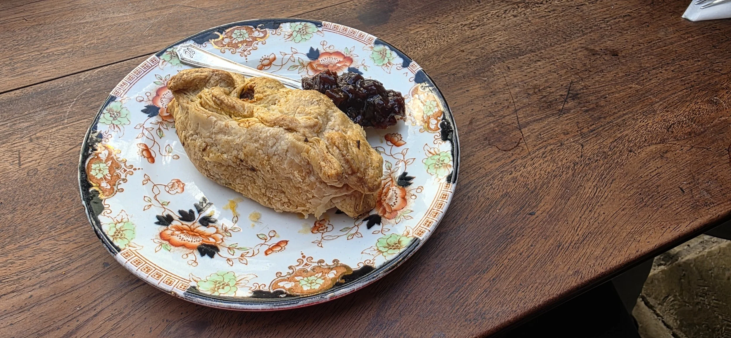 Tea By The Lock - Savoury and Sausage Roll