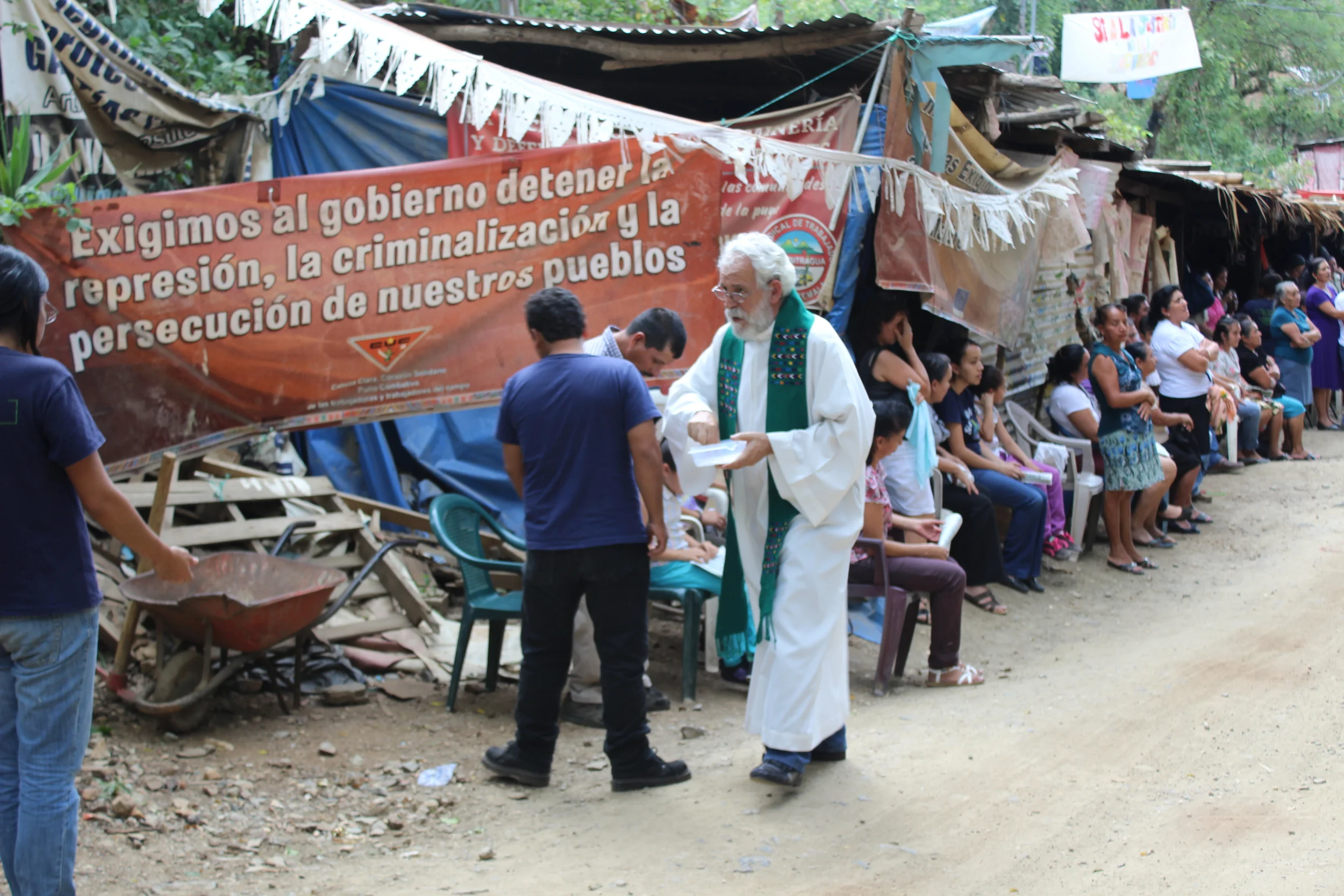 Misa de acción de gracias y solidaridad. Mass of thanksgiving and solidarity.