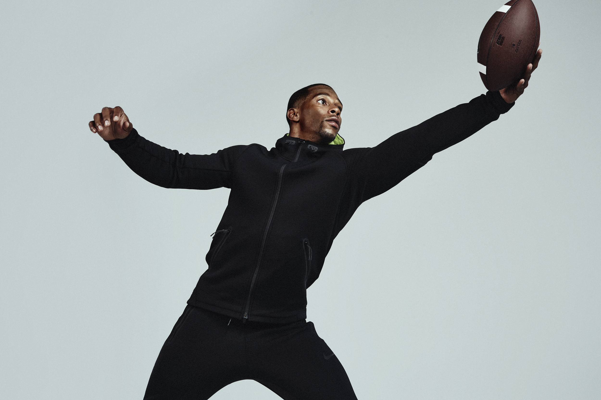 Nike Victor Cruz