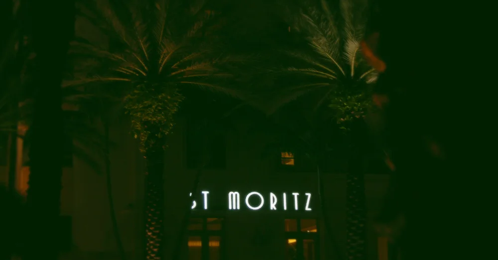 MOTLEY_MIAMI_stmoritz_010.jpg