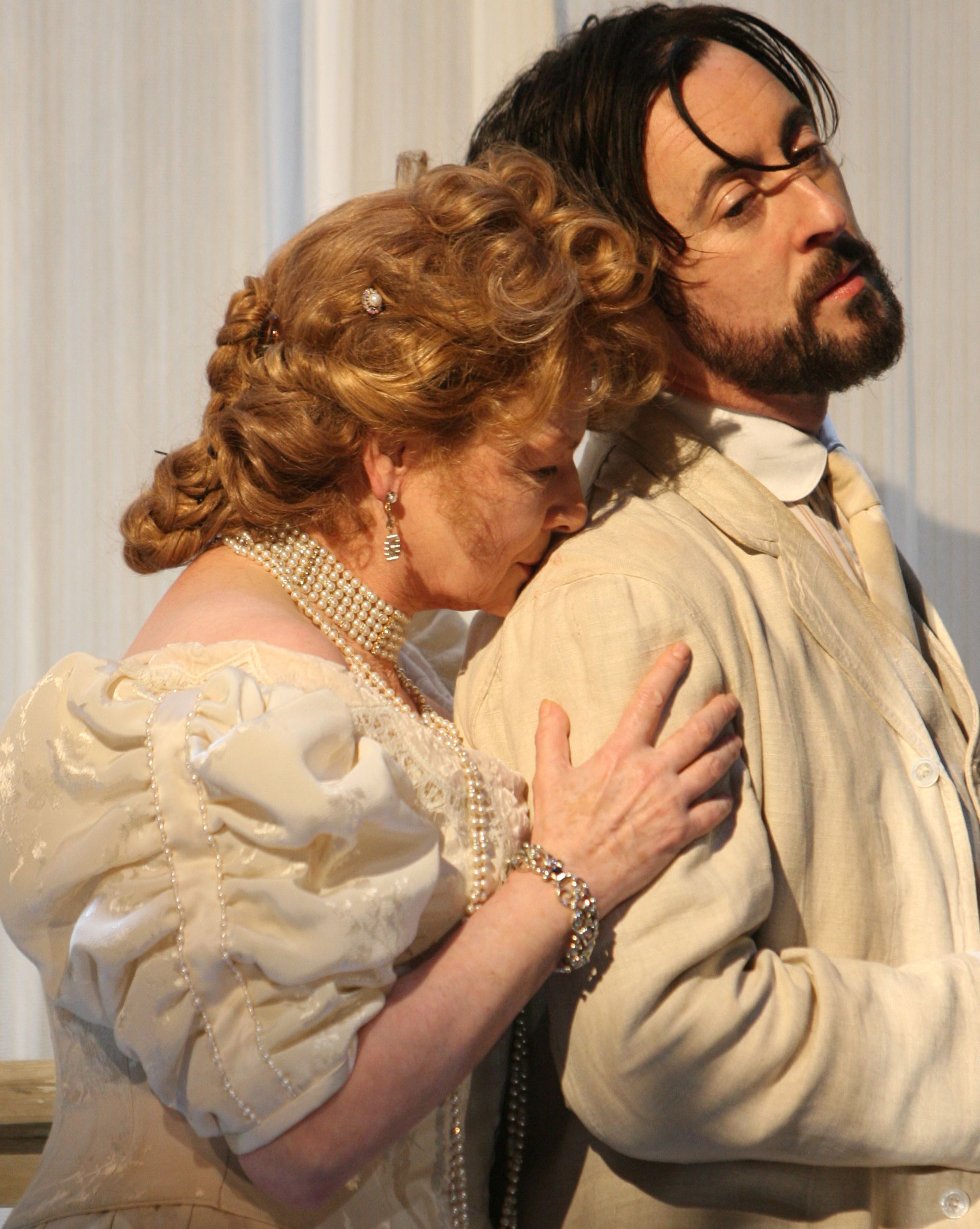 Dianne Wiest and Alan Cumming in THE SEAGULL.  Photo by Joan Marcus.jpg