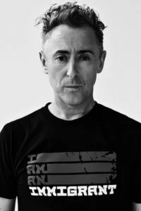 160315-28-Alan-Cumming-247-2-200x300.jpg