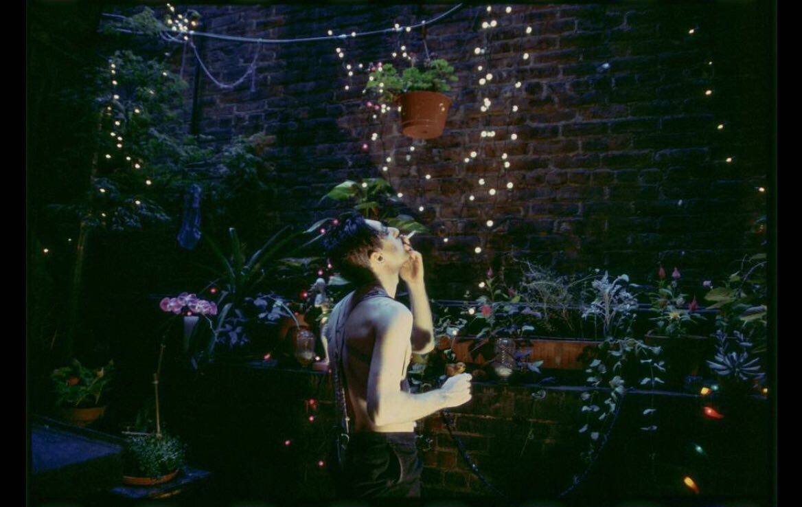 In my magical Cabaret dressing room garden, Broadway 1998. I talk about this garden and the whole Cabaret experience in my new book, Baggage, which is published on October 26th. Click on the link in my bio to pre-order. 📸 @rivka_s_katvan 
#tbt