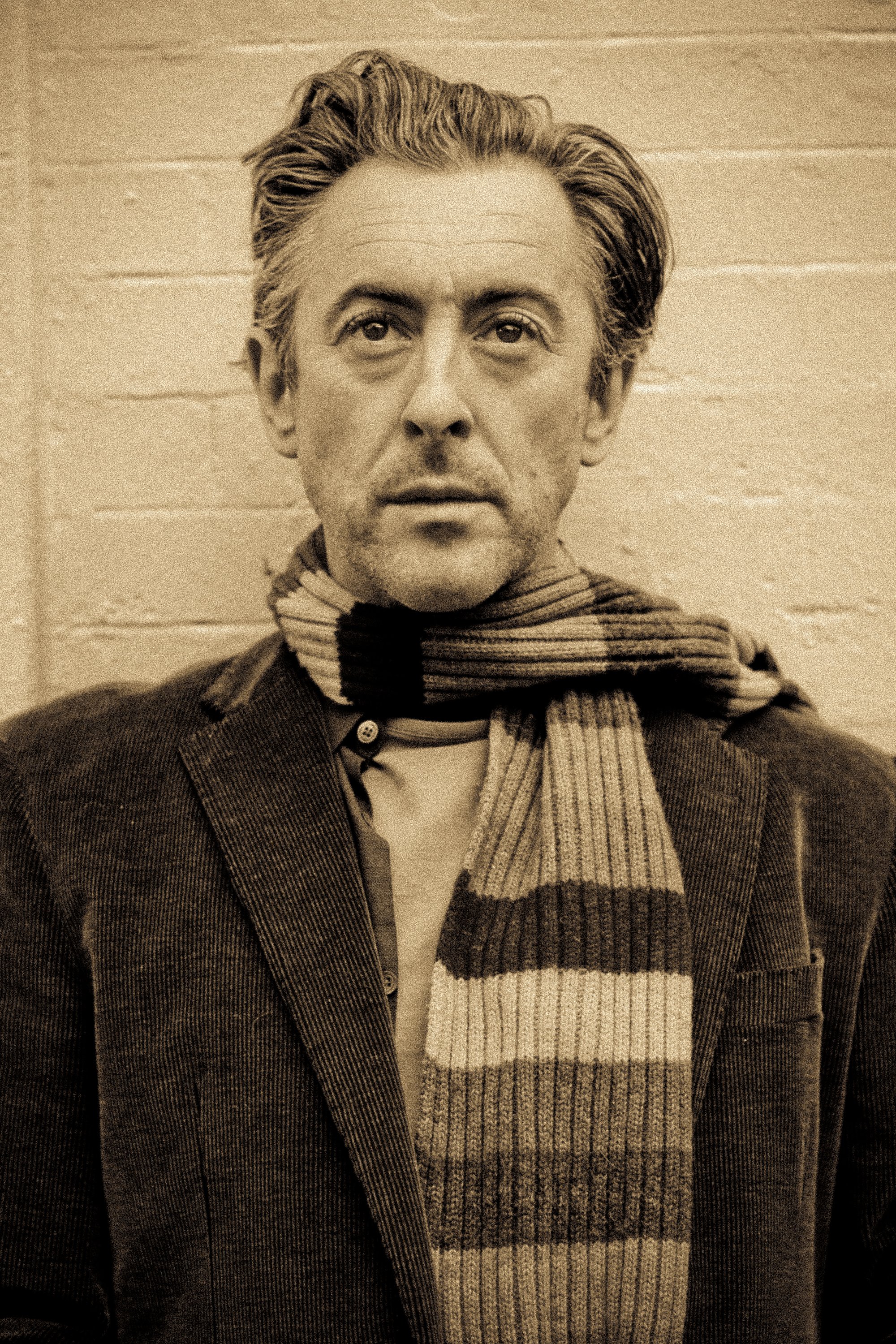 ALAN CUMMING by KEVIN TACHMAN 2011 0002 .JPG