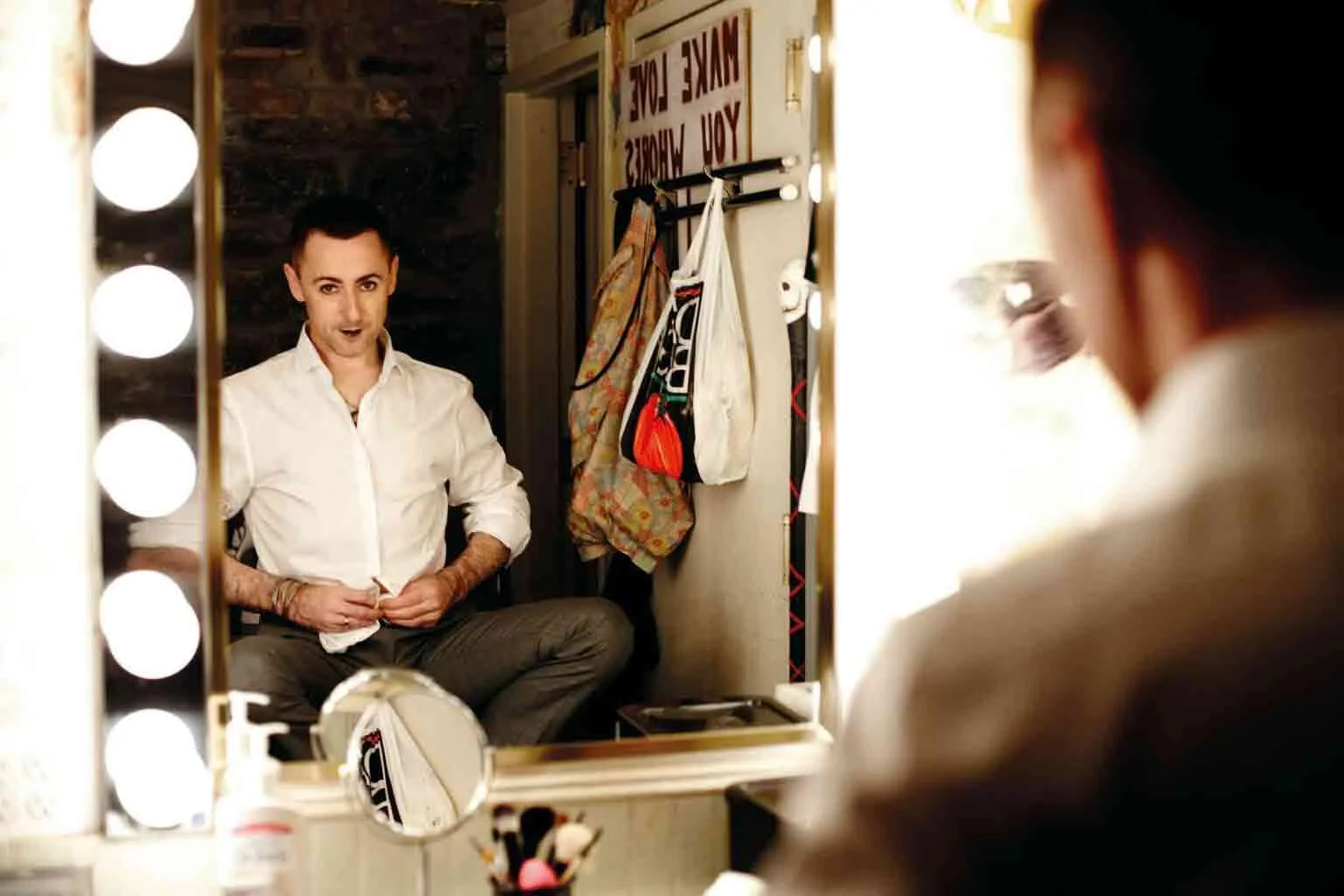 Alan-Cumming_03-1536x1024 (1).jpg