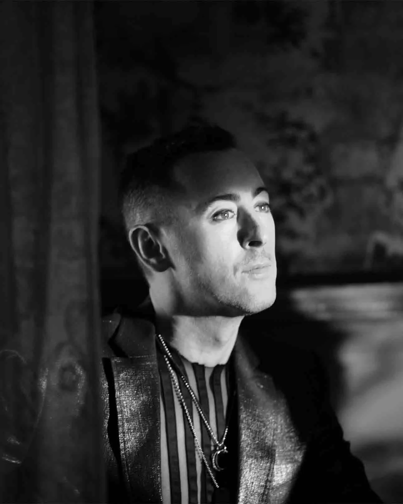 Alan-Cumming_05 (1).jpg