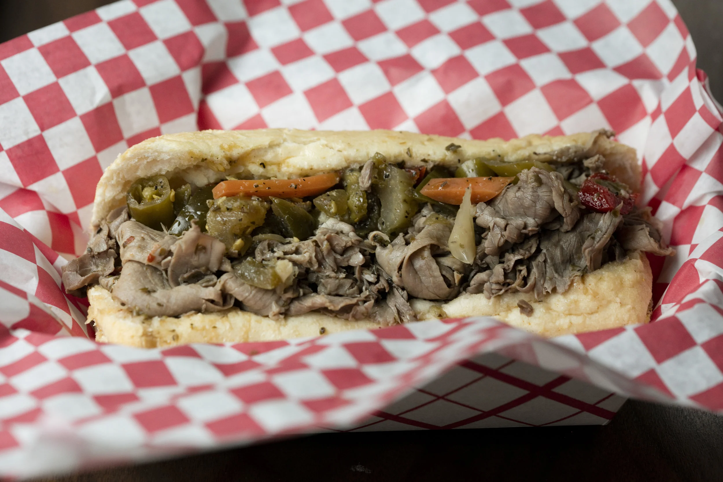 Hank's Juicy Beef with "hot" giardiniera (Photo by Melissa Hom)