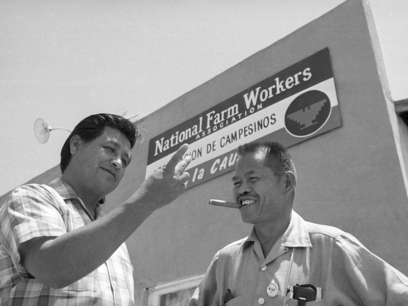 0706-larry-itliong-with-cesar-chavez-p.jpg