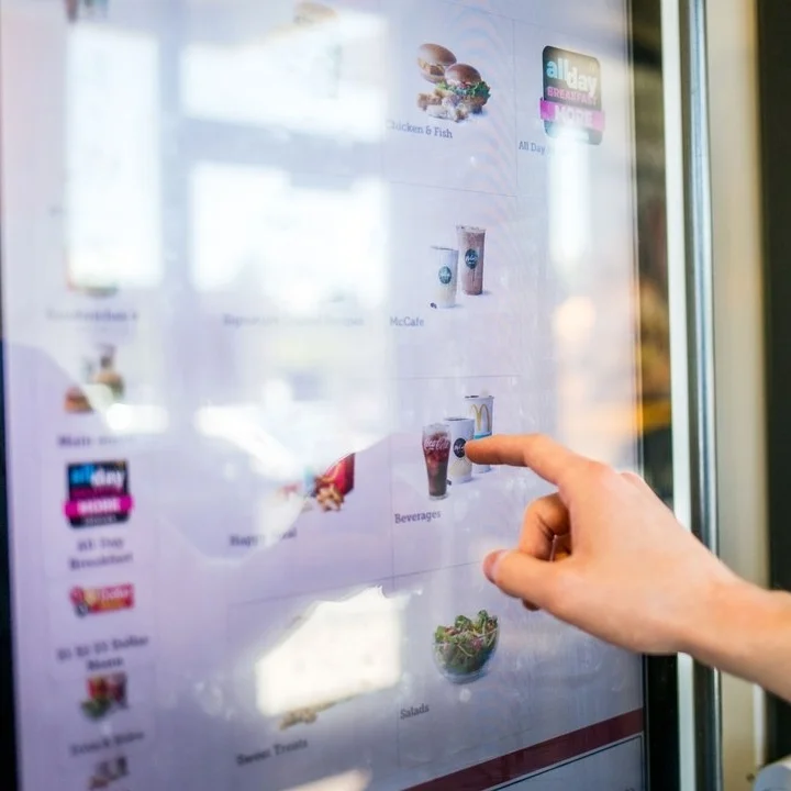 4433_News_McDonalds_Robot_Checkout_Katie-Reahl_4.jpg