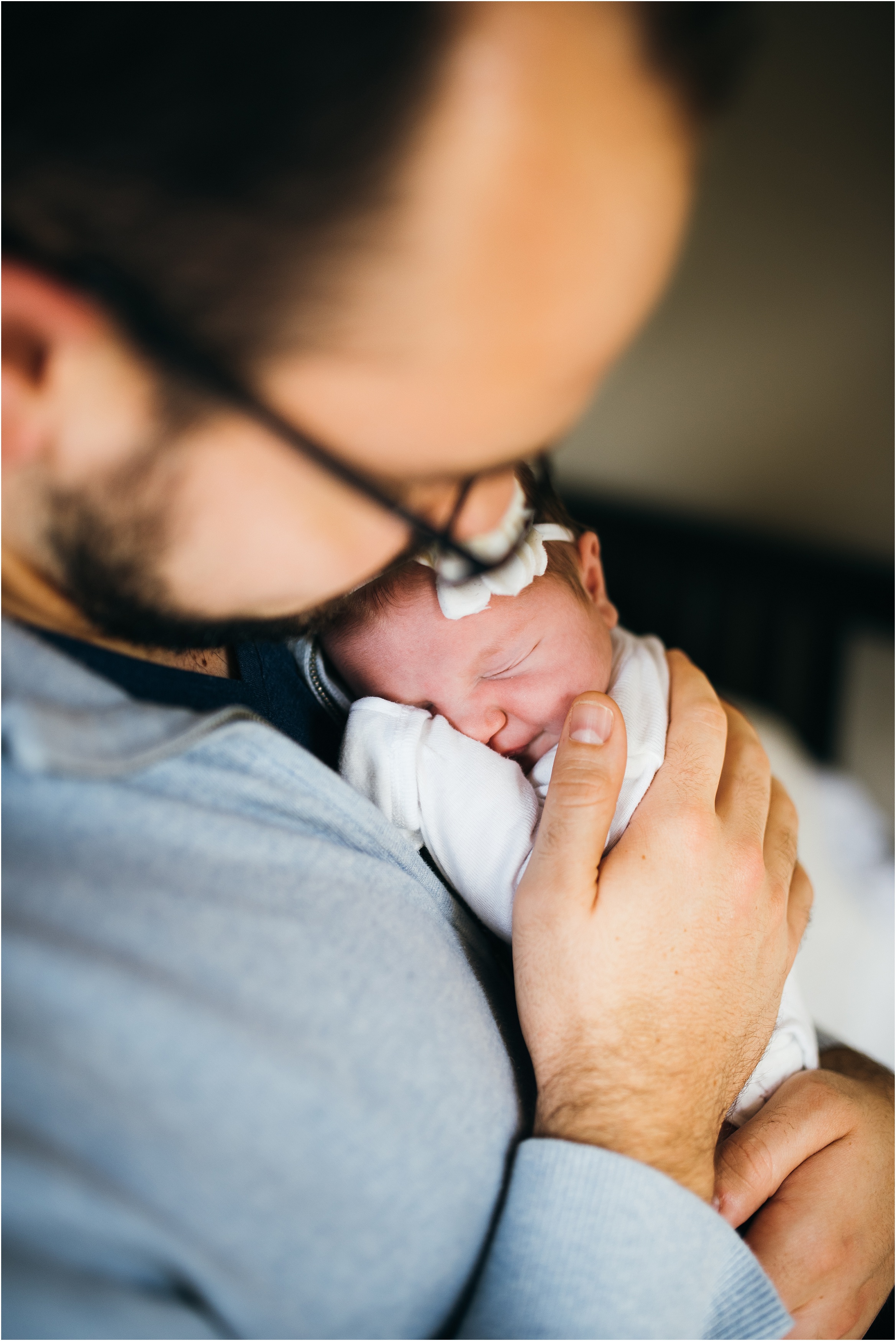 St. Louis Newborn Lifestyle Photography