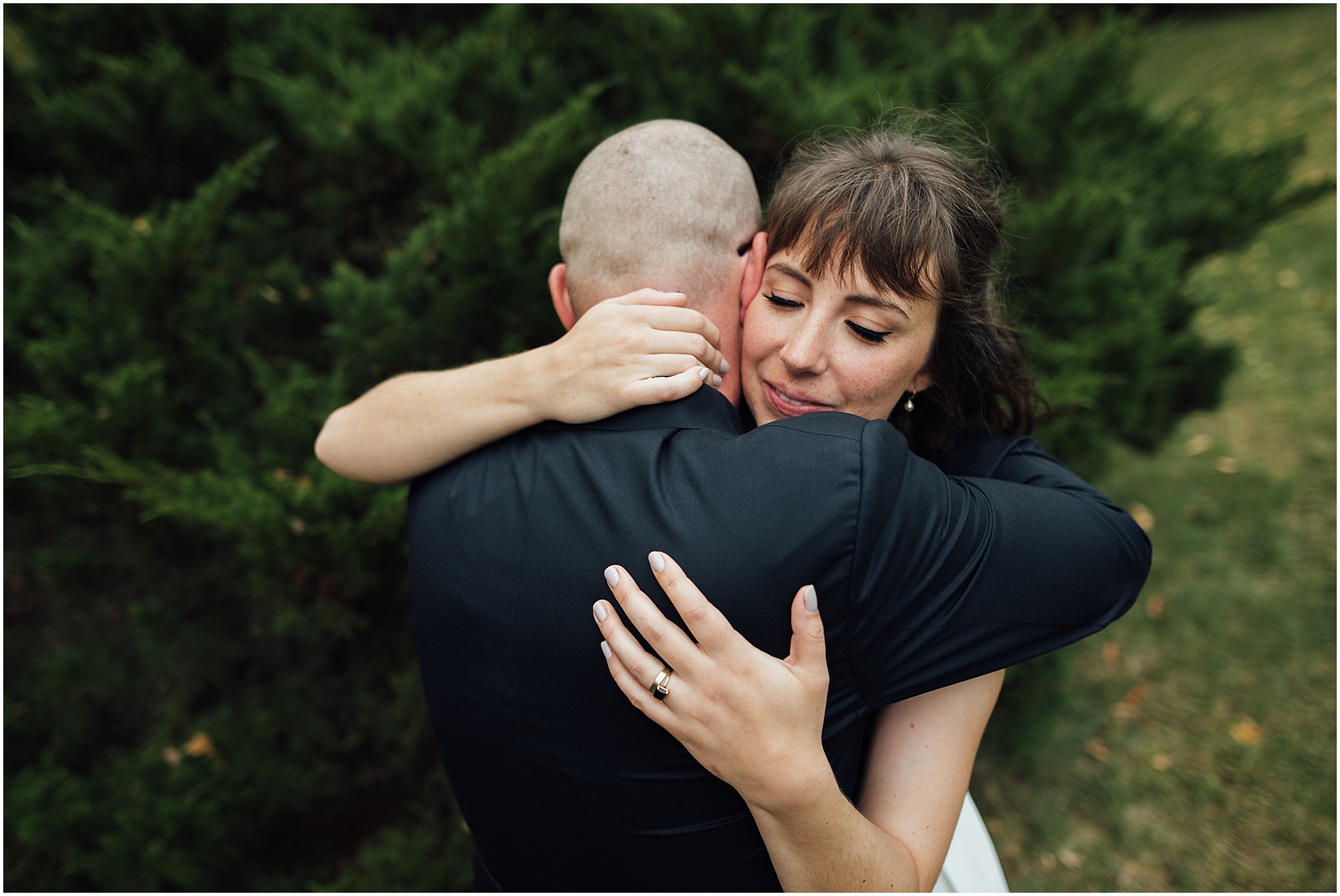 St. Louis Wedding Photographer, backyard wedding