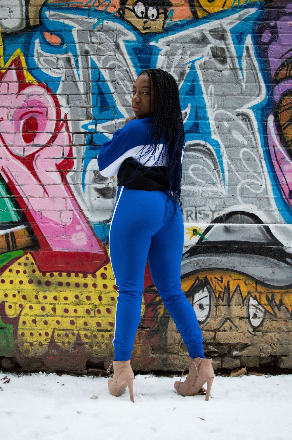 half zip sweatshirt and leggings set