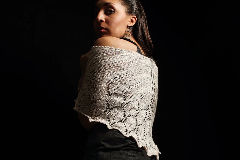 kaliope-easy-triangle-shaped-handknit-lace-shawl-with-scalloped-edging.jpg