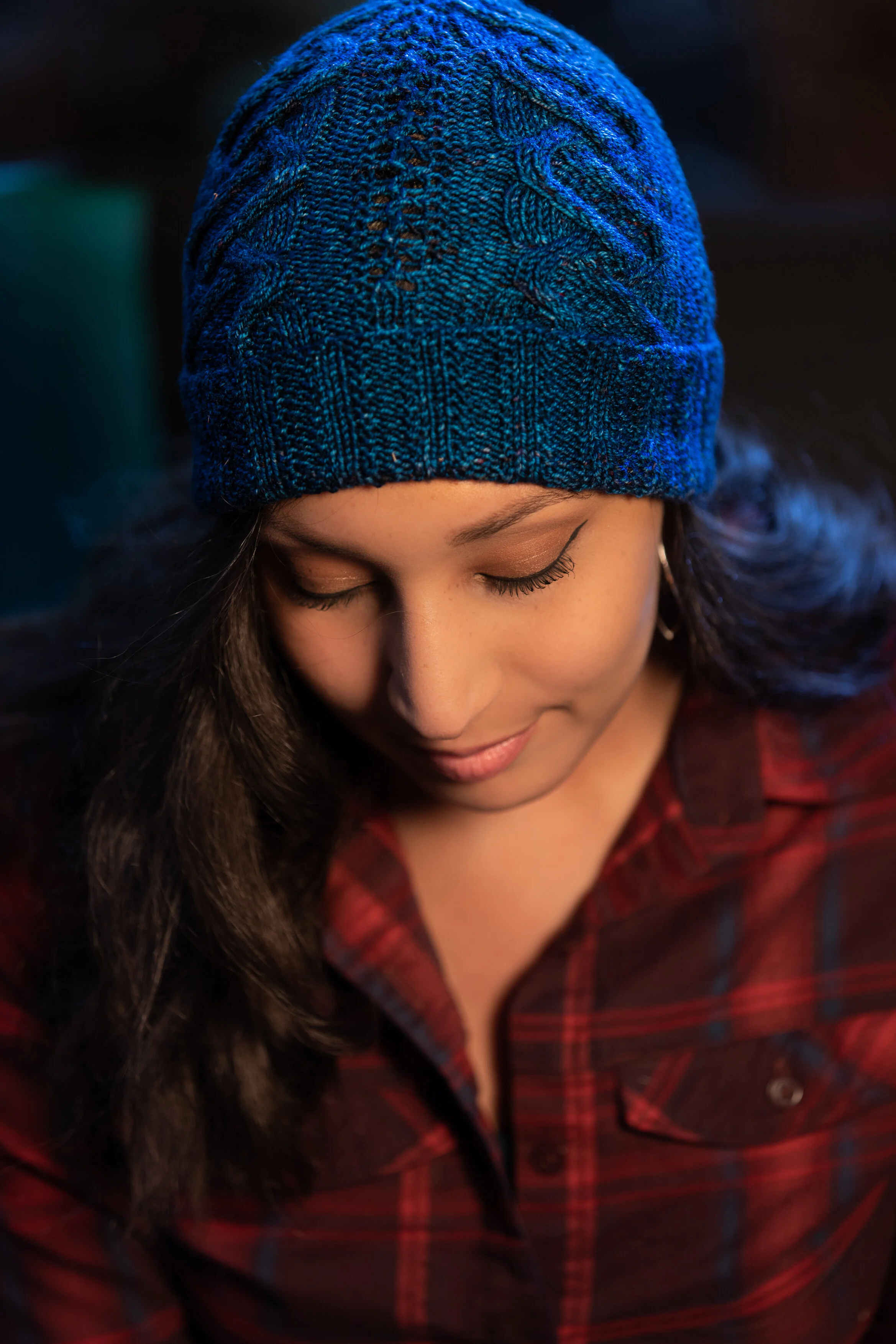 emberly-deep-blue-folded-cartridge-rib-brim-with-cables-and-lace-knit-hat-pattern.jpg