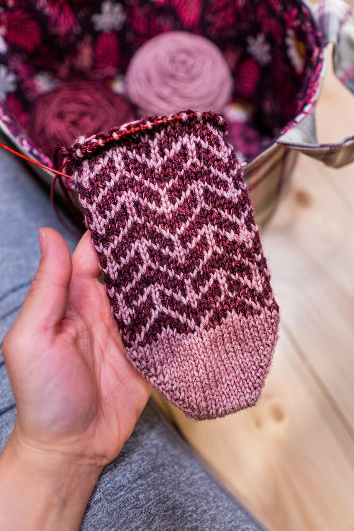 kestra-socks-turkish-cast-on-chevron-stitch-colorwork-knitting-pattern-work-in-progress.jpg