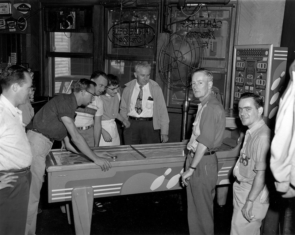 Hank Murphy photo (K) 8X10 Hand printed black and white resin coated photographic print, produced from the original negative. All images are circa 1949-55.