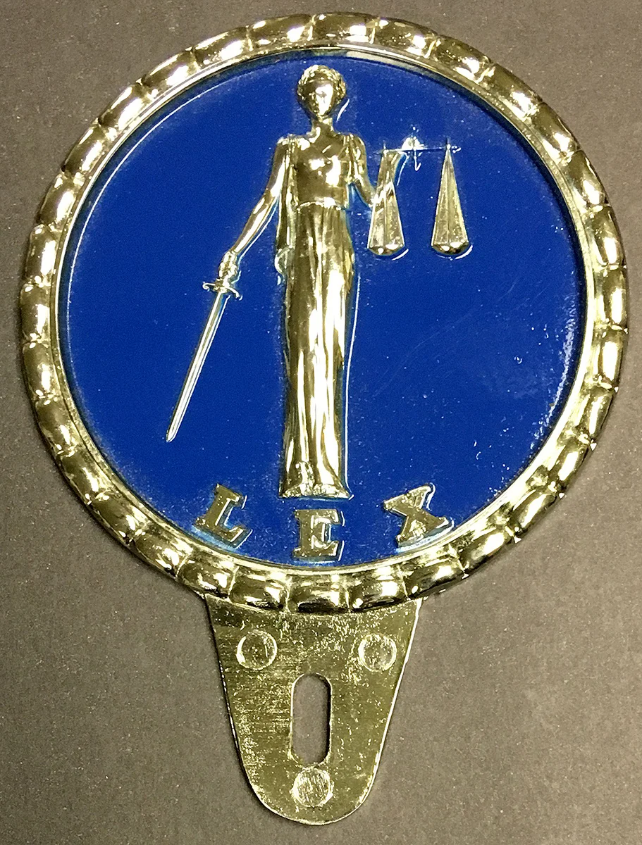 Lex (Law) Car Emblem #00102 (1950's) Front.jpg