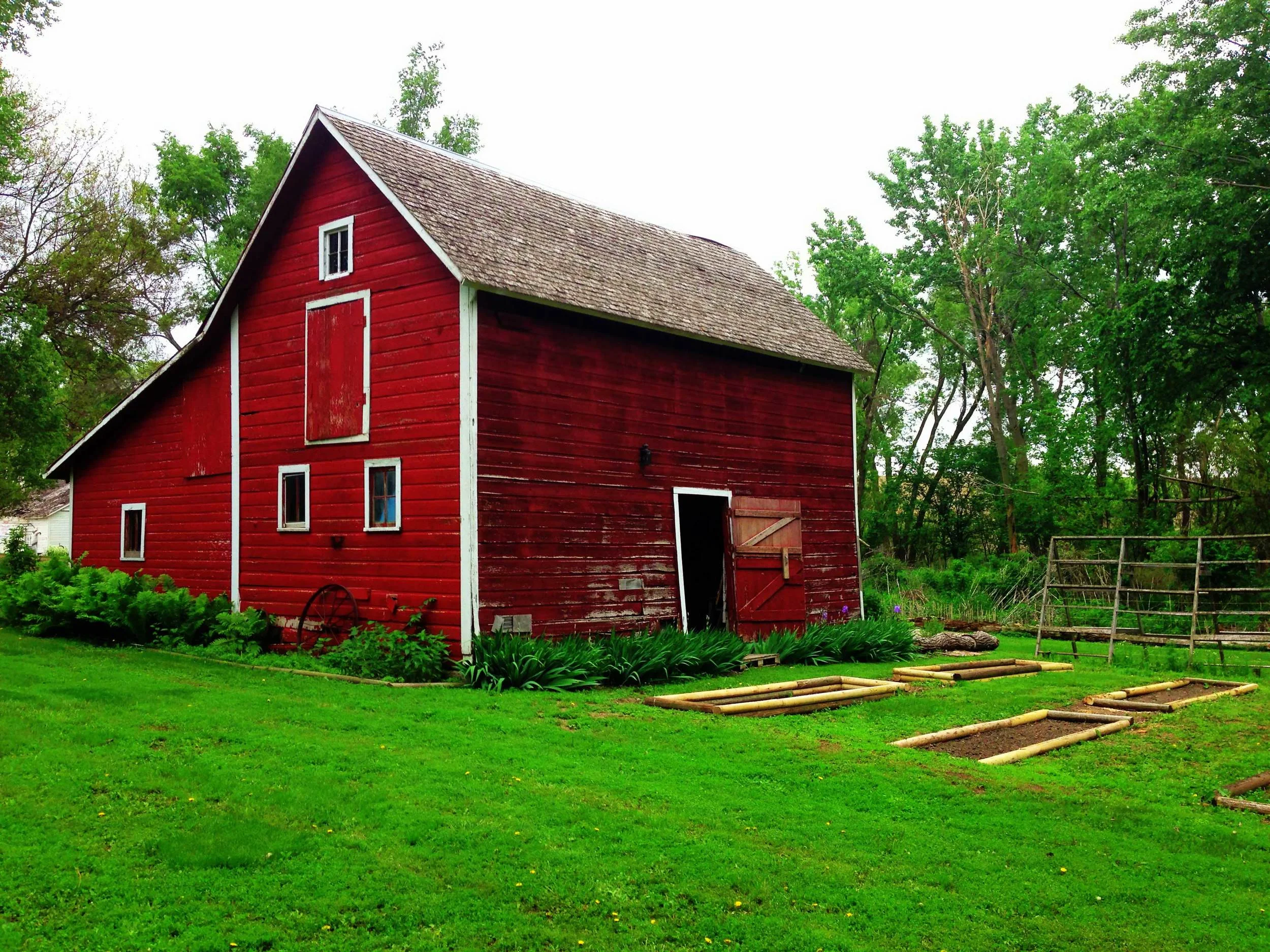 barn.jpg