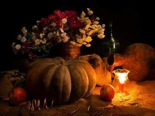 pumpkins and candles.jfif