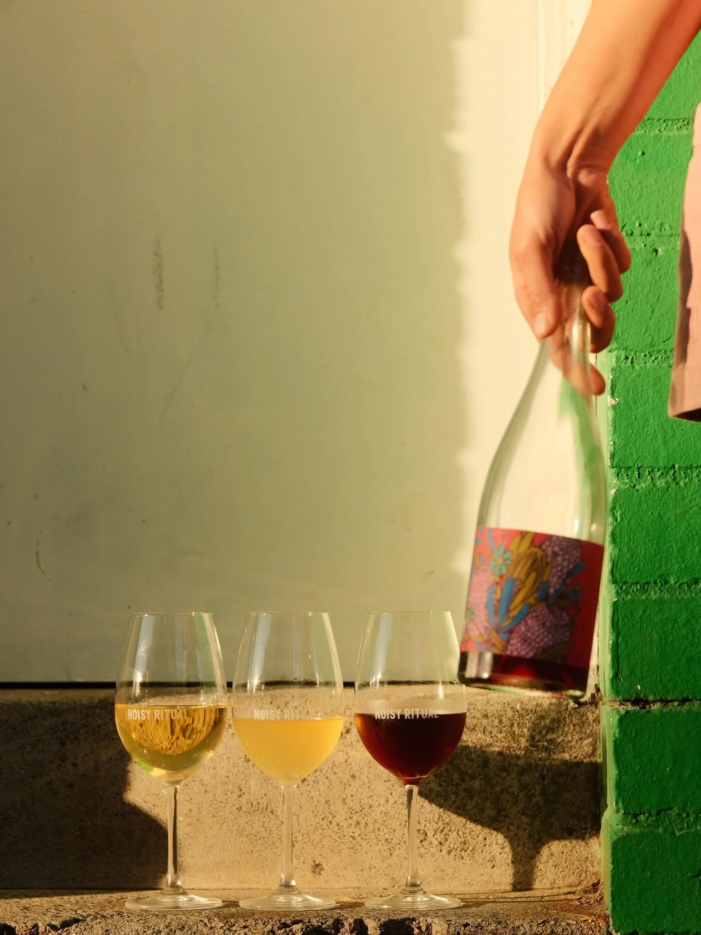 ☀️ Saturday&rsquo;s serving sunshine (and we&rsquo;re serving wine) 🍷 

Swing by the winery today, soak up the good vibes, and let us pour you something yummy!

Open &lsquo;til late. Walk-ins welcome. 🍷✨

#NoisyRitual #UrbanWinery #BrunswickEast #M